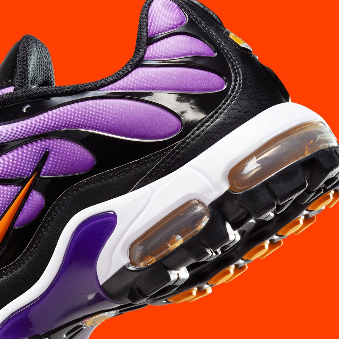Nike Air Max Plus Golf Voltage Purple FZ4150-500 | SneakerNews.com