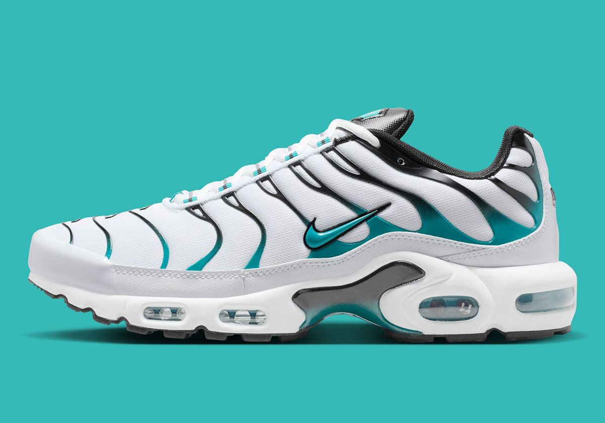 Nike Air Max Plus White Reflective Silver Turbo Green 604133 136 1