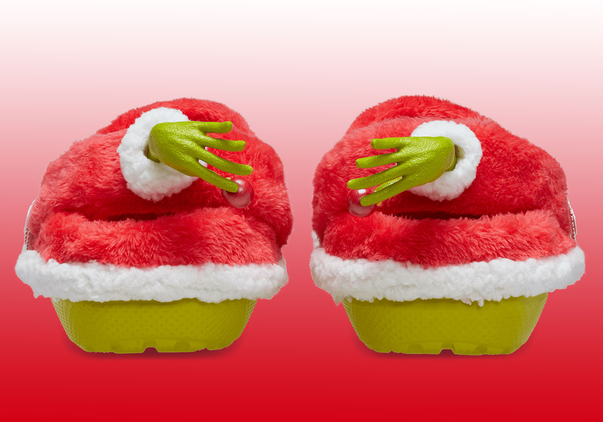 Grinch Crocs 1