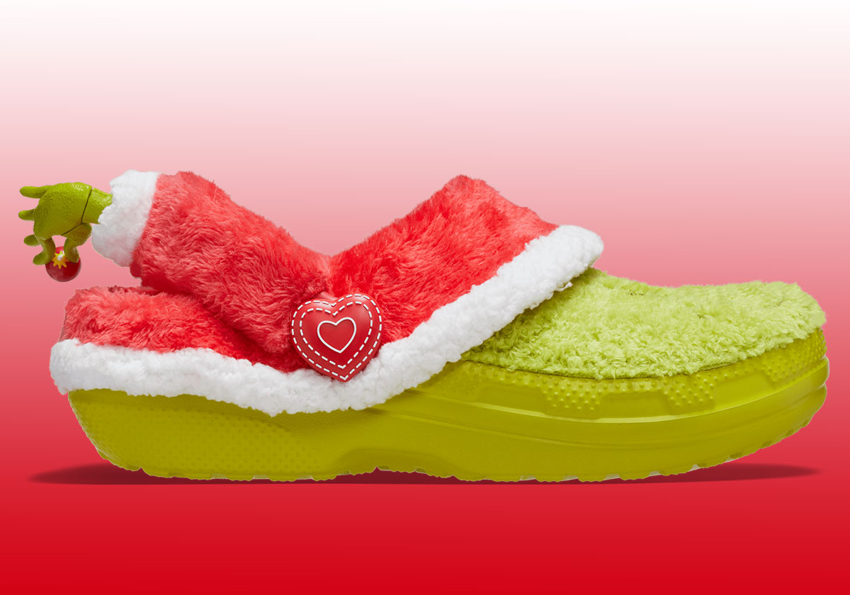 Grinch Crocs 3