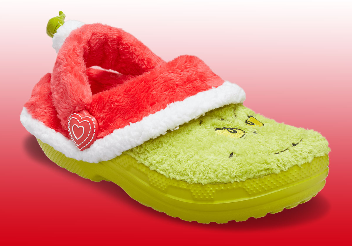 Grinch Crocs 4