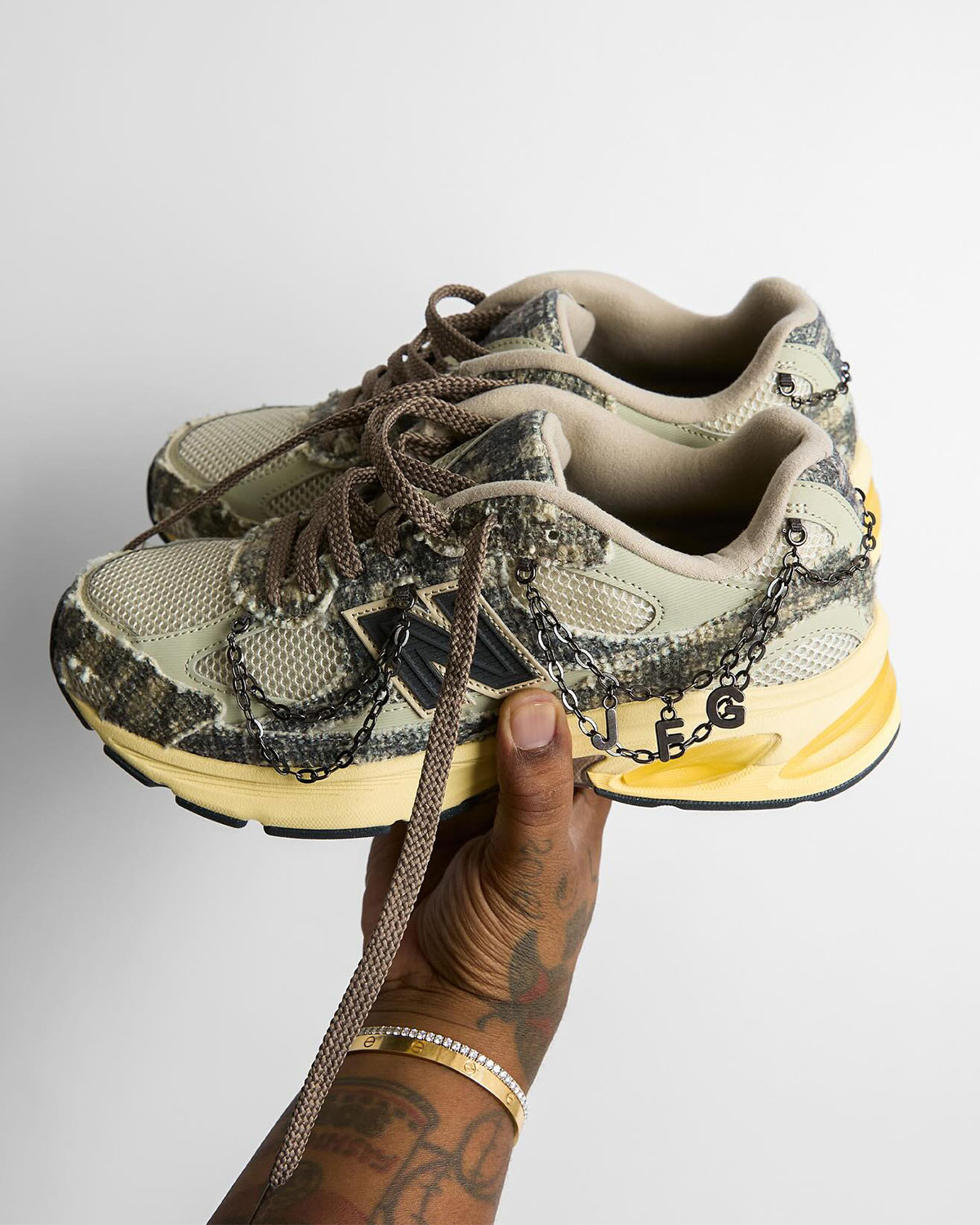 Joe Freshgoods New Balance 2010 Bag Lady 11