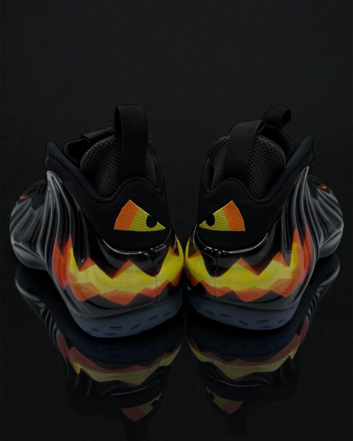 Nike Air Foamposite One Halloween 2016 Sample 7