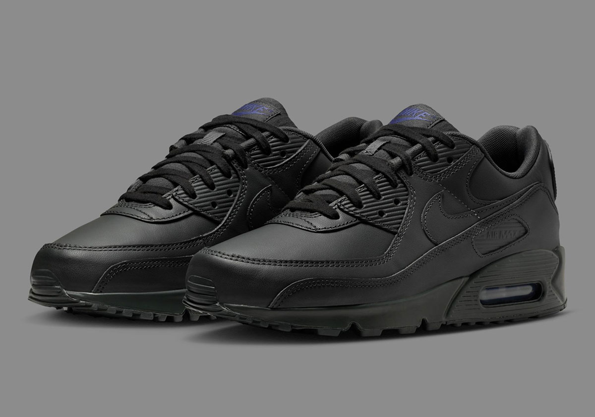 “Sanded Purple” Slinks Onto This Murdered-Out Nike Air Max 90