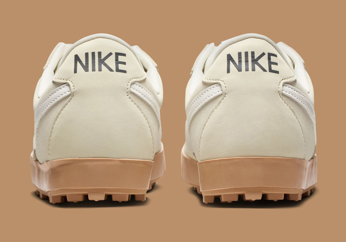 Nike Astrograbber Coconut Milk Ih2341 100 7