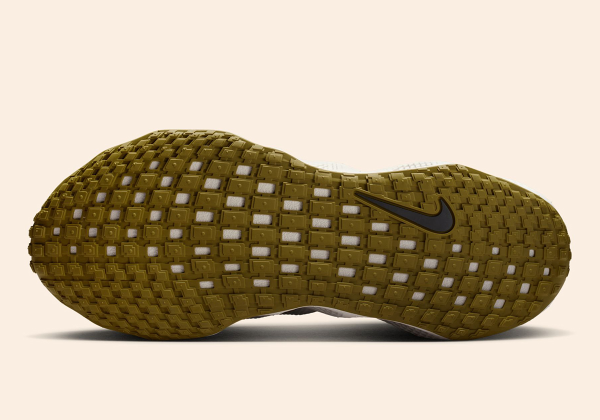 Nike Ava Rover Desert Moss Black Dx4215 304 2