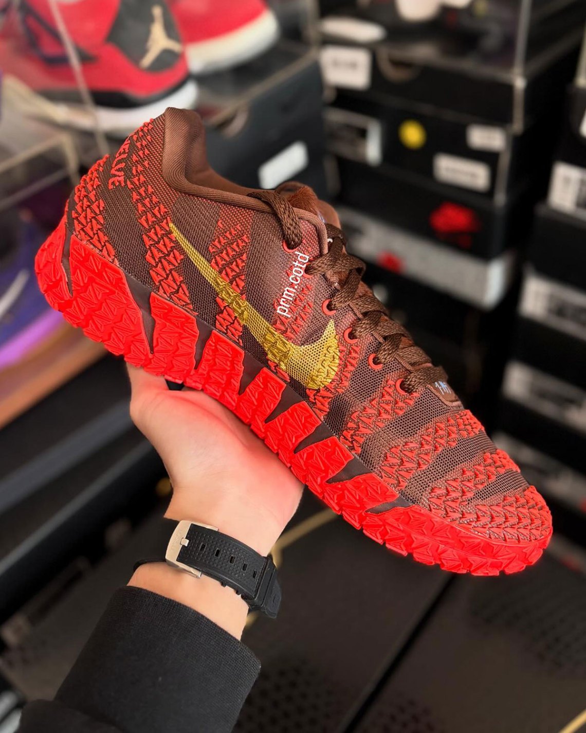 Nike Ja 3 Chinese New Year IB6509-200 | SneakerNews.com display picture 3