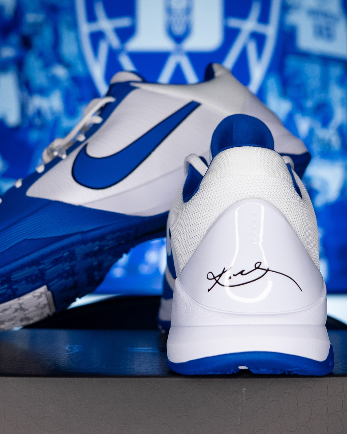 Nike Kobe 5 Protro Duke Blue Devils Home Pe 4