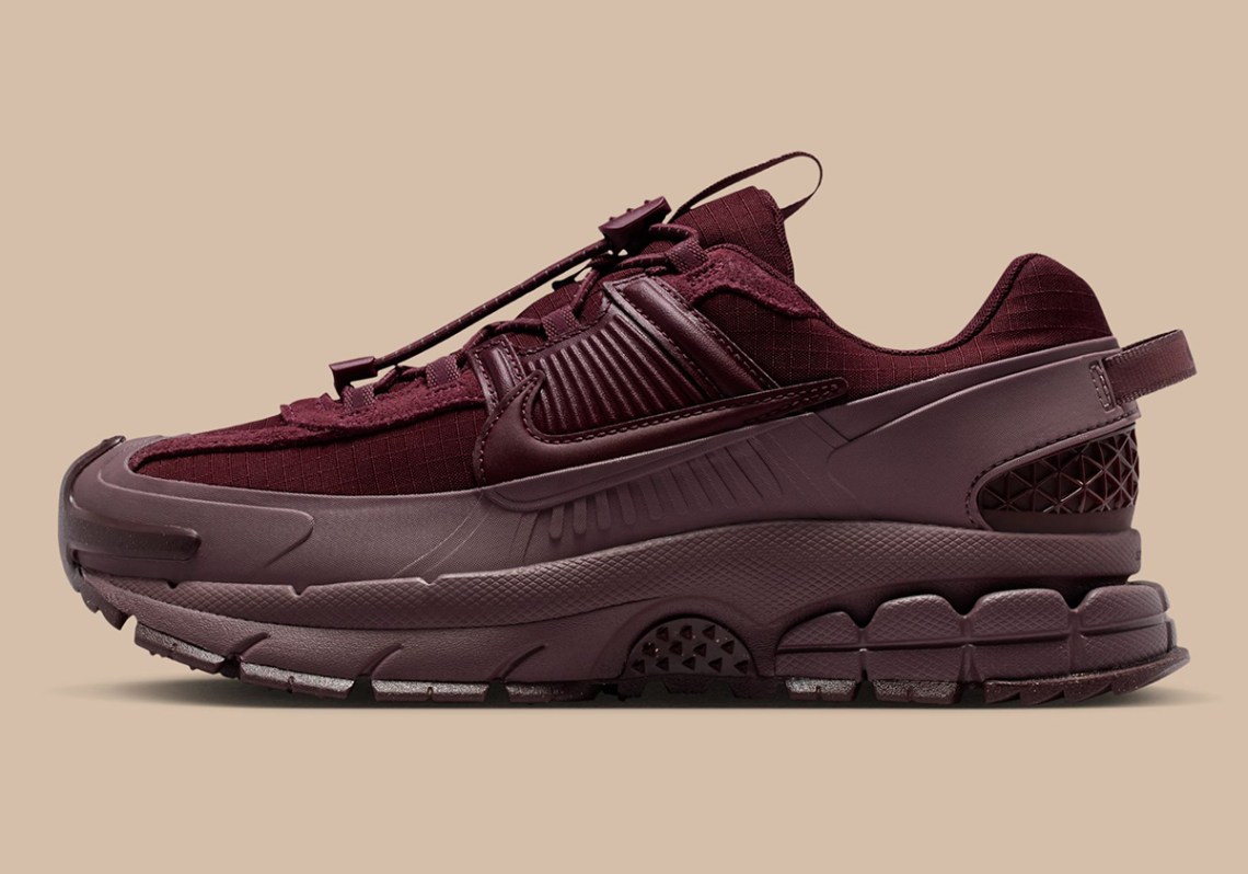 NEW Nike Zoom Vomero Roam HQ2181-500 Burgundy Crush Men Size 10.5, Wmns 12 Nike Zoom Vomero Roam W - Burgundy Crush HQ2181-500 Womens  main image 3