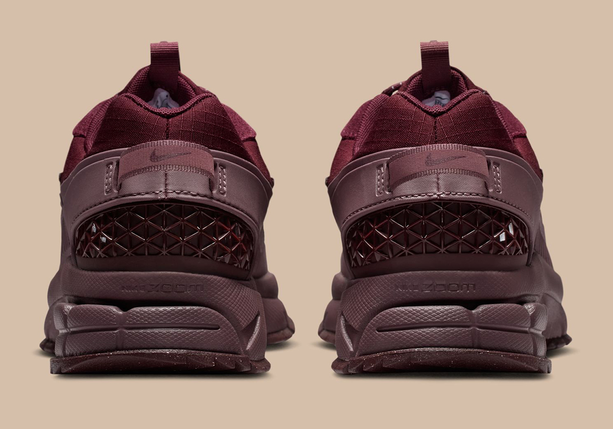 Nike Zoom Vomero 5 Roam Tart Dark Team Red Racer Blue Burgundy Crush Hq2181 500 6