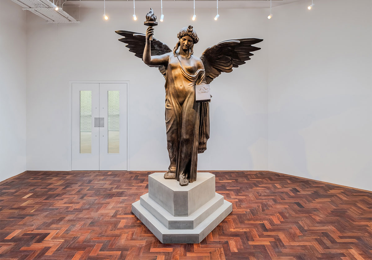 Дворец Найк Мэнор Плейс, Лондон, 9