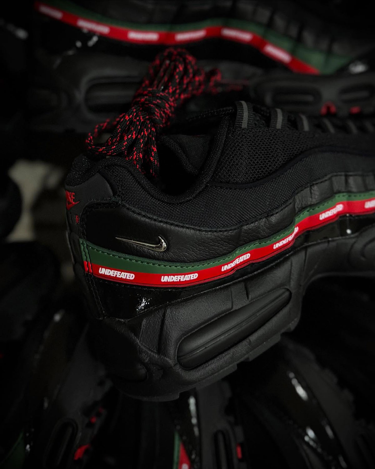 Undefeated Air Max 95 Black 2