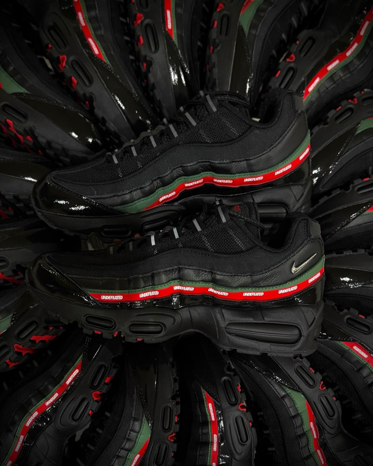 Undefeated Air Max 95 Black 3