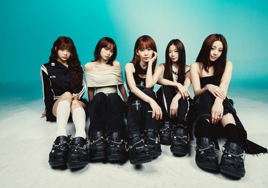 LE SSERAFIM Celebrates Its First Single Album With A Crocs Collaboration