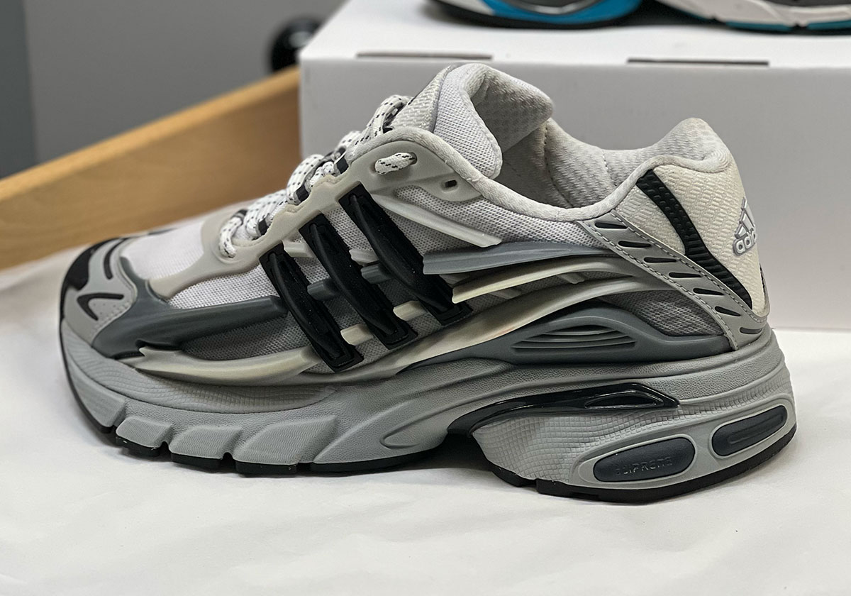 Adidas Jellyfish 2025