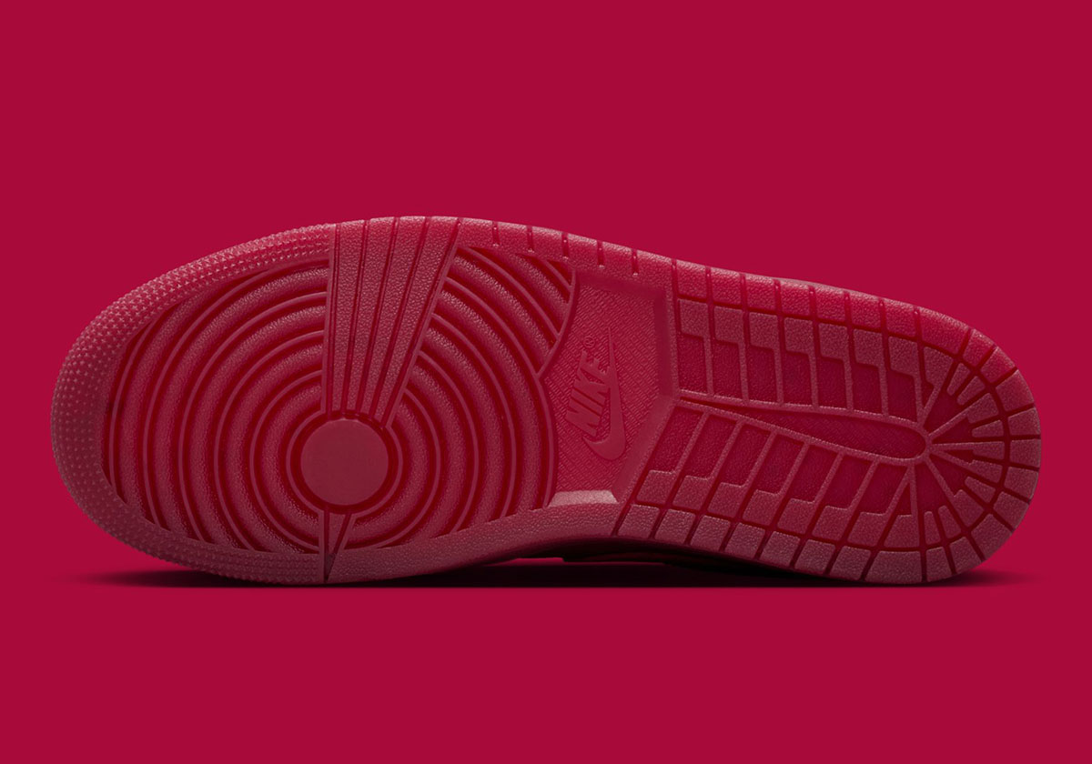 Air Jordan 1 Low Valentines Day Lips Kiss Ib7012 600 2