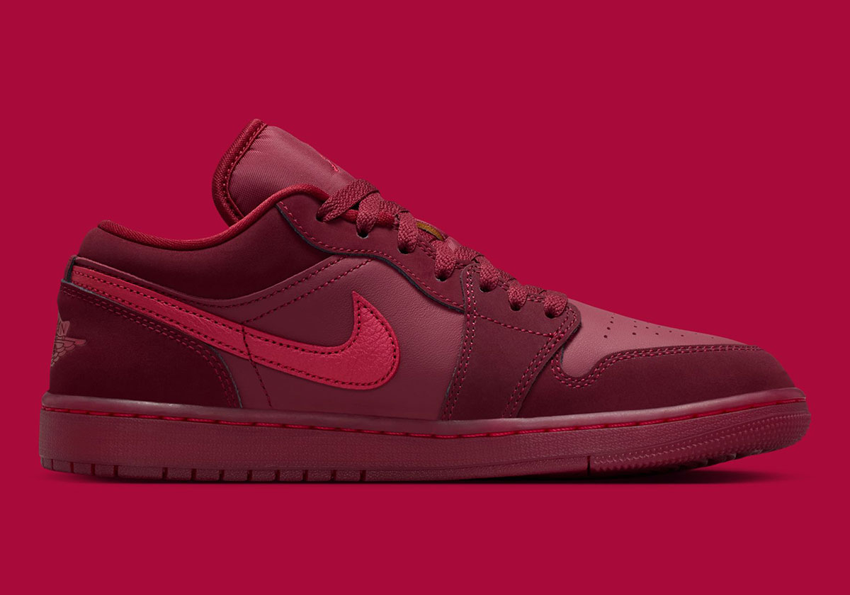 Air Jordan 1 Low Valentines Day Lips Kiss Ib7012 600 3