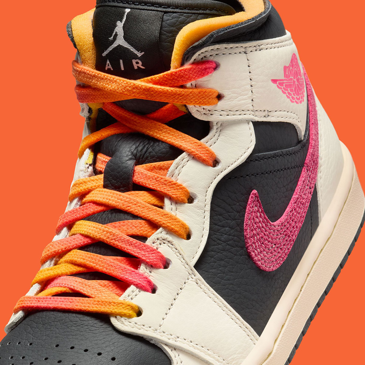 Air Jordan 1 Mid Flight Club Ib7007 107 7