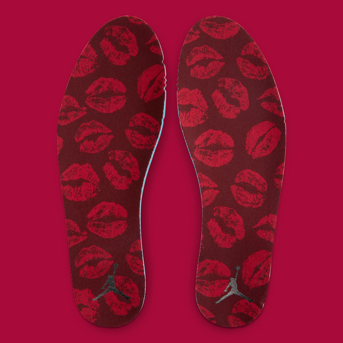 Air Jordan 1 Mid Valentines Day Lips Kiss Ib7018 600 9