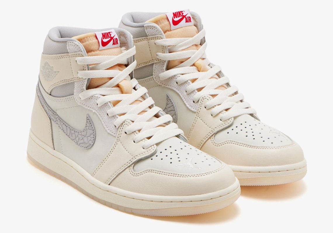 Air Jordan 1 Sail IH4364-100 | SneakerNews.com display picture 1