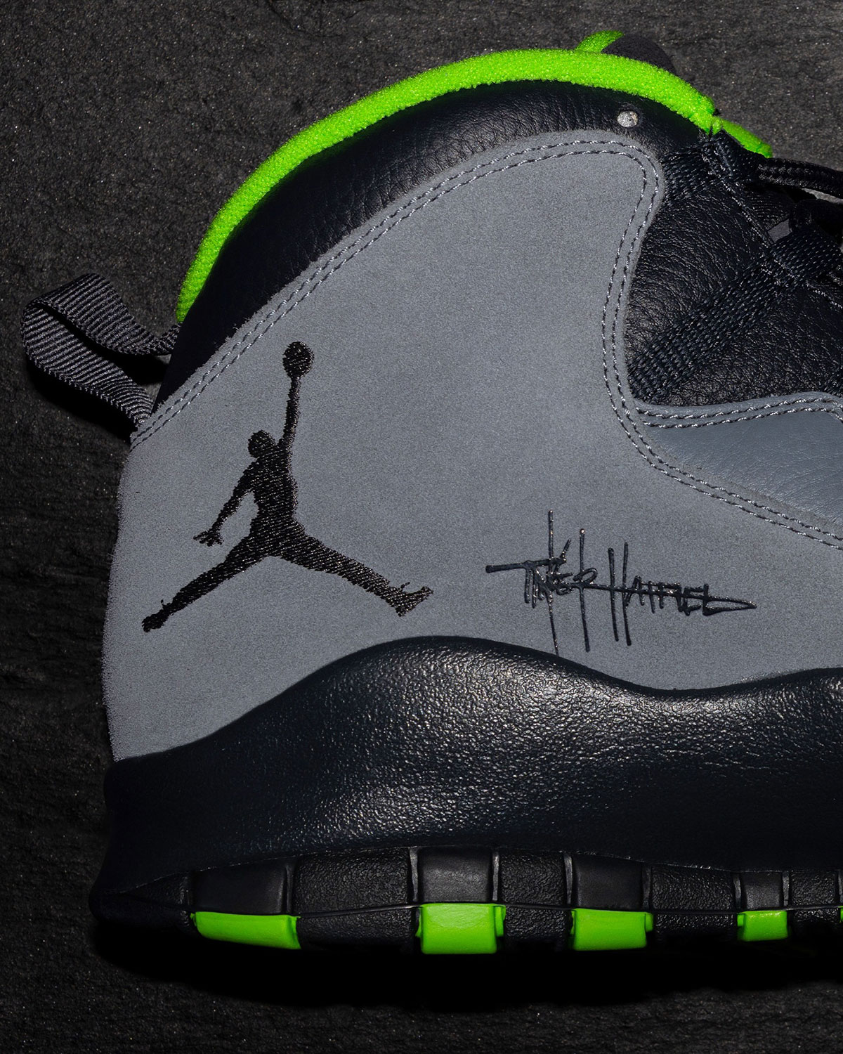 Air Jordan 10 Oregon Phil Knight Pe 3