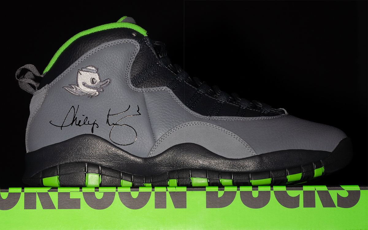 Air Jordan 10 Oregon Phil Knight Pe 5