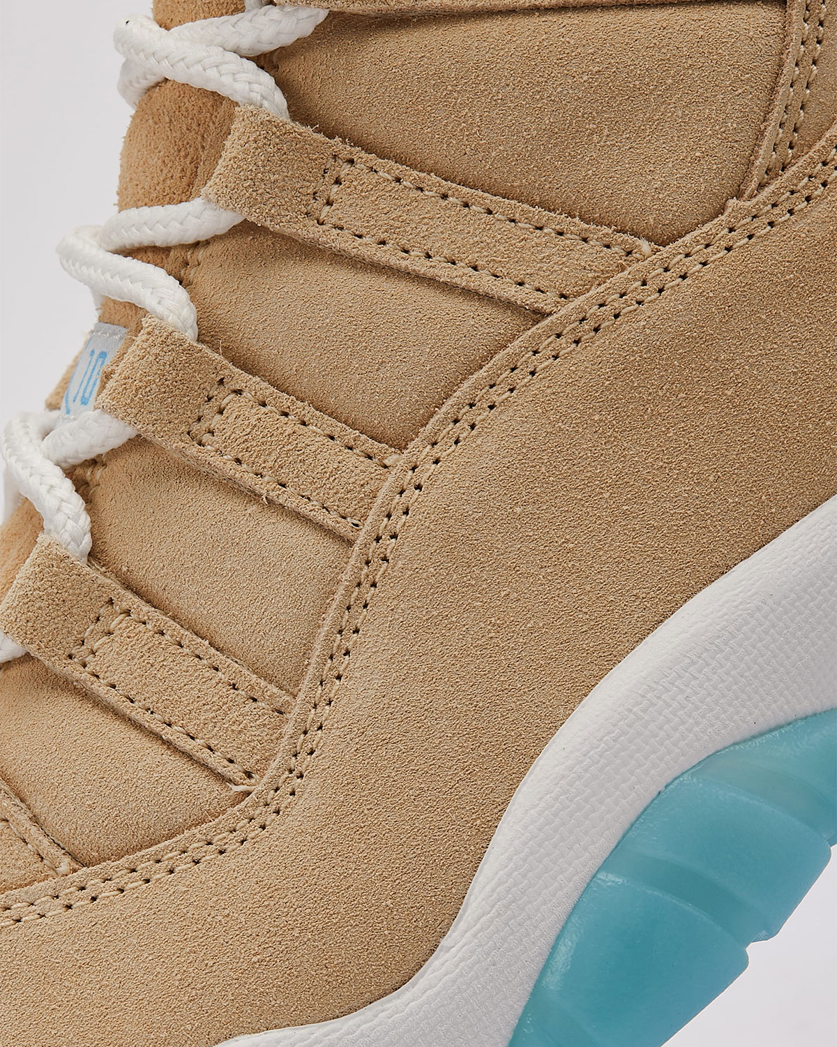 Air Jordan 11 H Town Houston Io8960 707 1