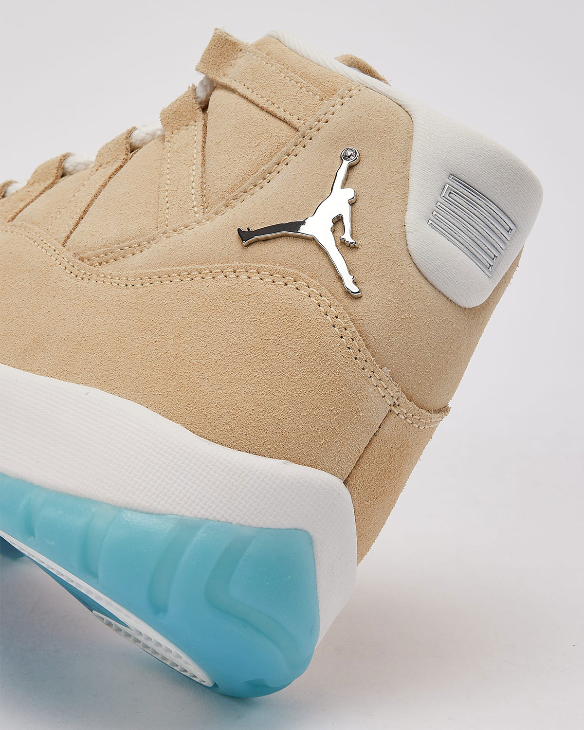 Air Jordan 11 H Town Houston Io8960 707 2