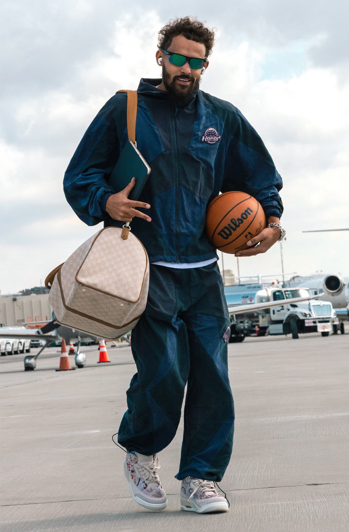 Air Jordan 3 Graffiti 3