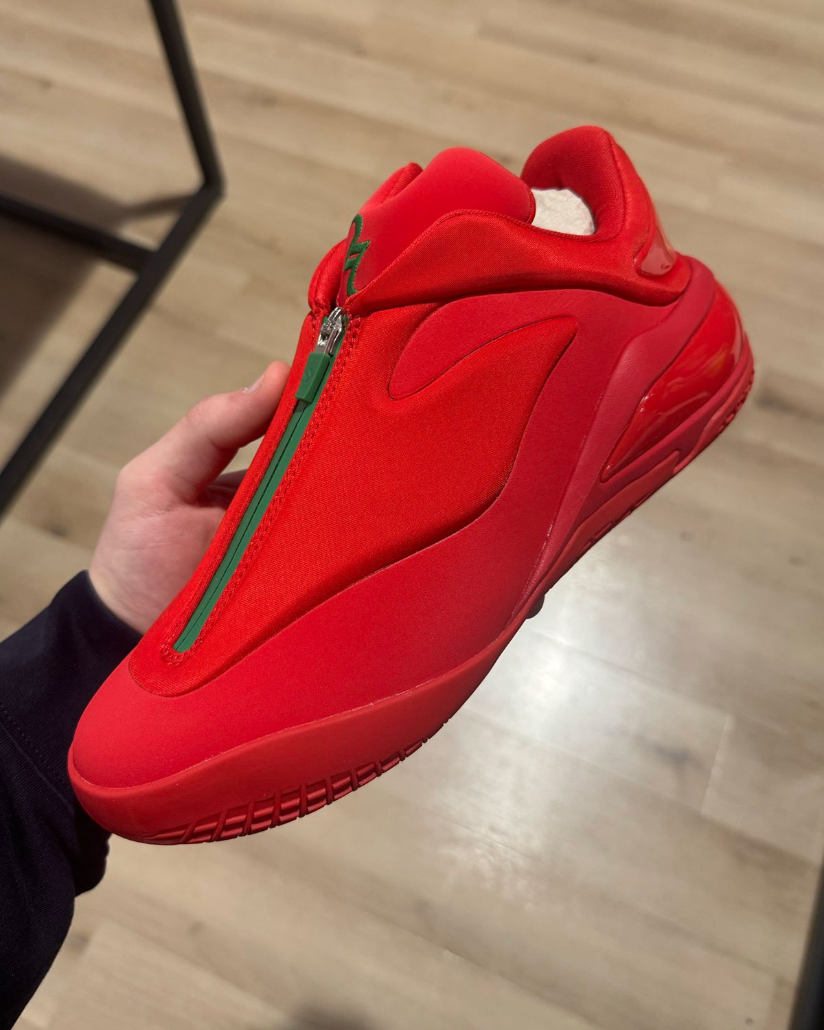 Converse Shai 001 Winter Red 1