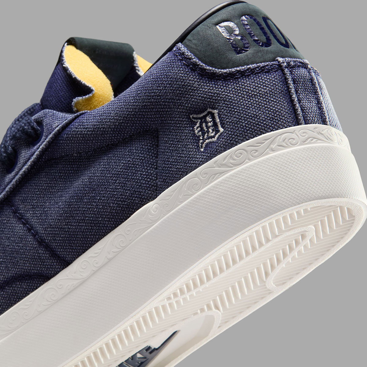 Devin Booker Nike Blazer Detroit Tigers Hq2054 400 5