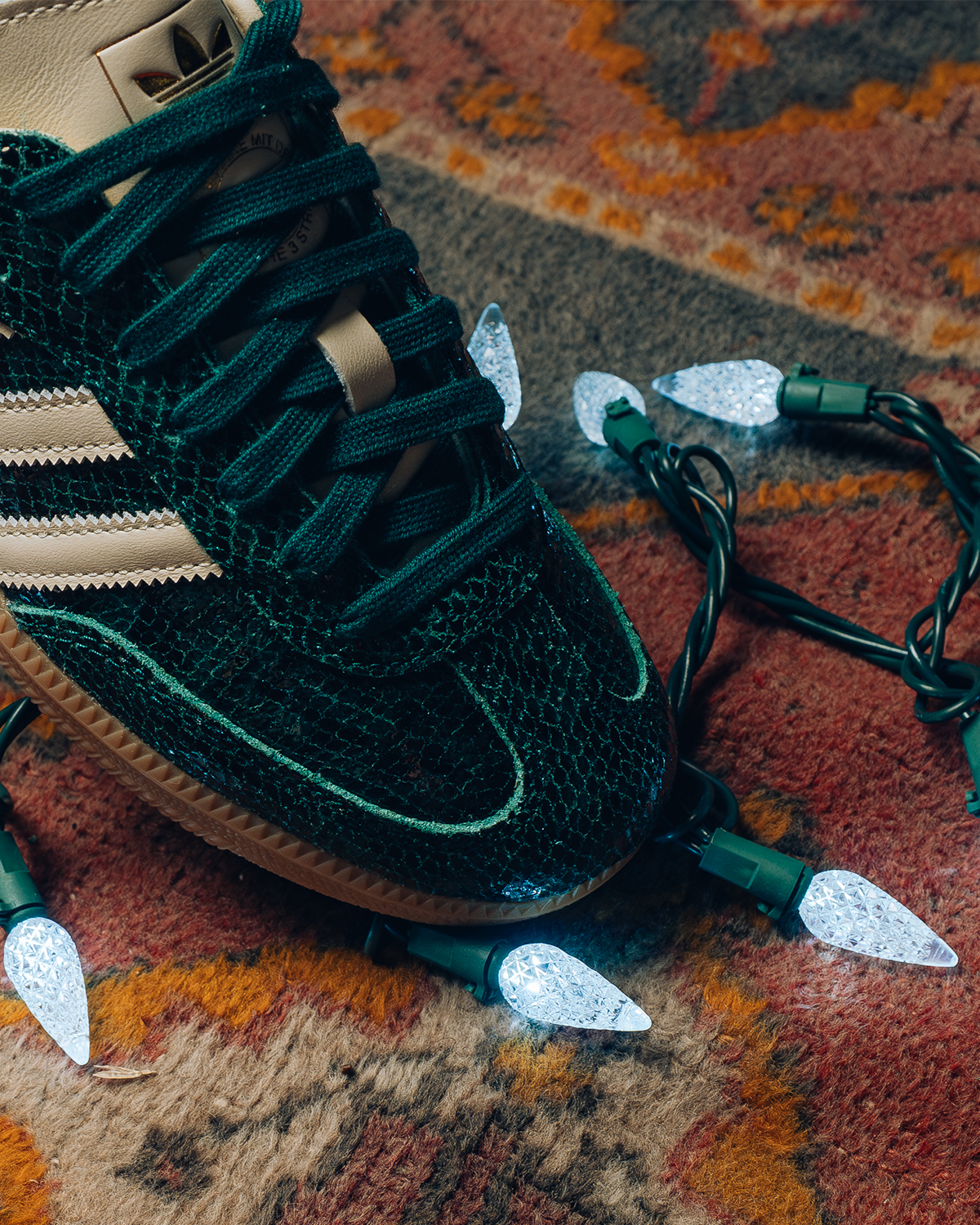 Dsg November 2025 Holiday Guide Womens Gallery 2