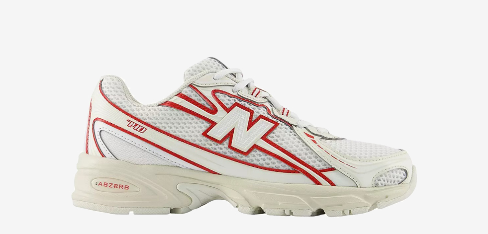 Dsg November 2025 Holiday Guide Womens Thumb 2