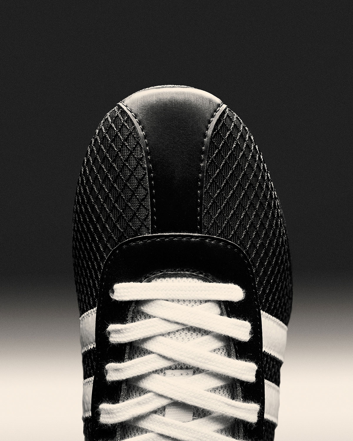 End Adidas Tokyo Sneaker Black And White Womens 29 09 25 Hr Social 1440x1800 09