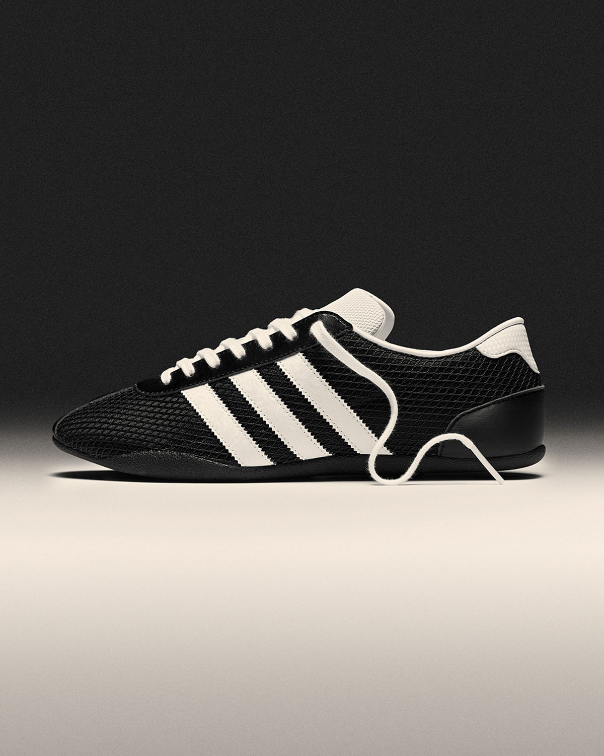 End Adidas Tokyo Sneaker Black And White Womens 29 09 25 Hr Social 1440x1800 10