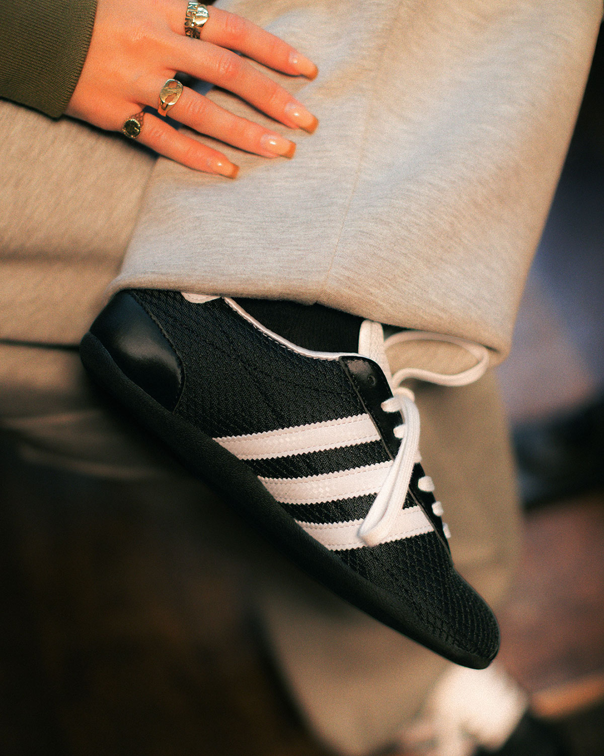 End Adidas Tokyo Sneaker Black And White Womens 29 09 25 Hr Social 1440x1800 15