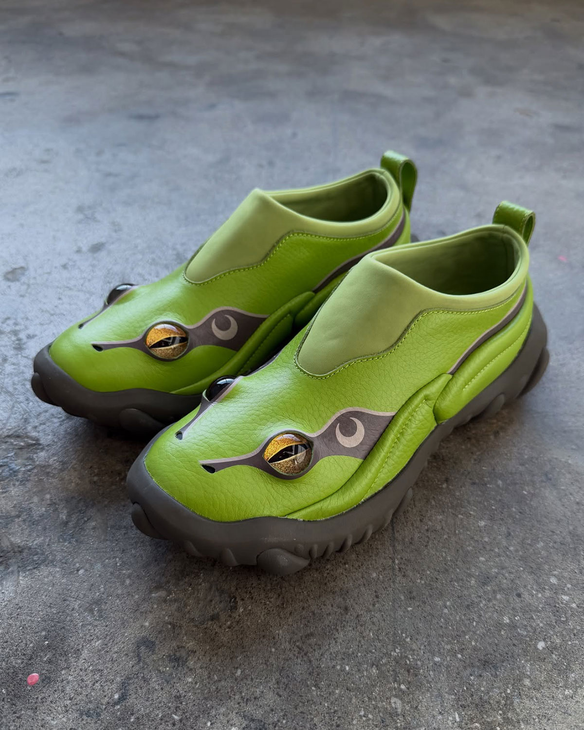 Esenes Frog Clogs 3