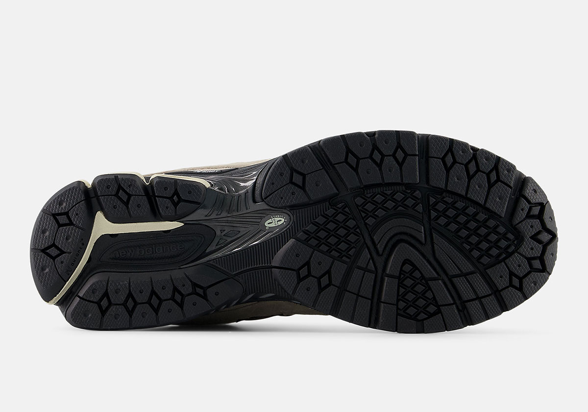 New Balance 2002r Arid Stone Black Coffee Castlerock U2002ro 6
