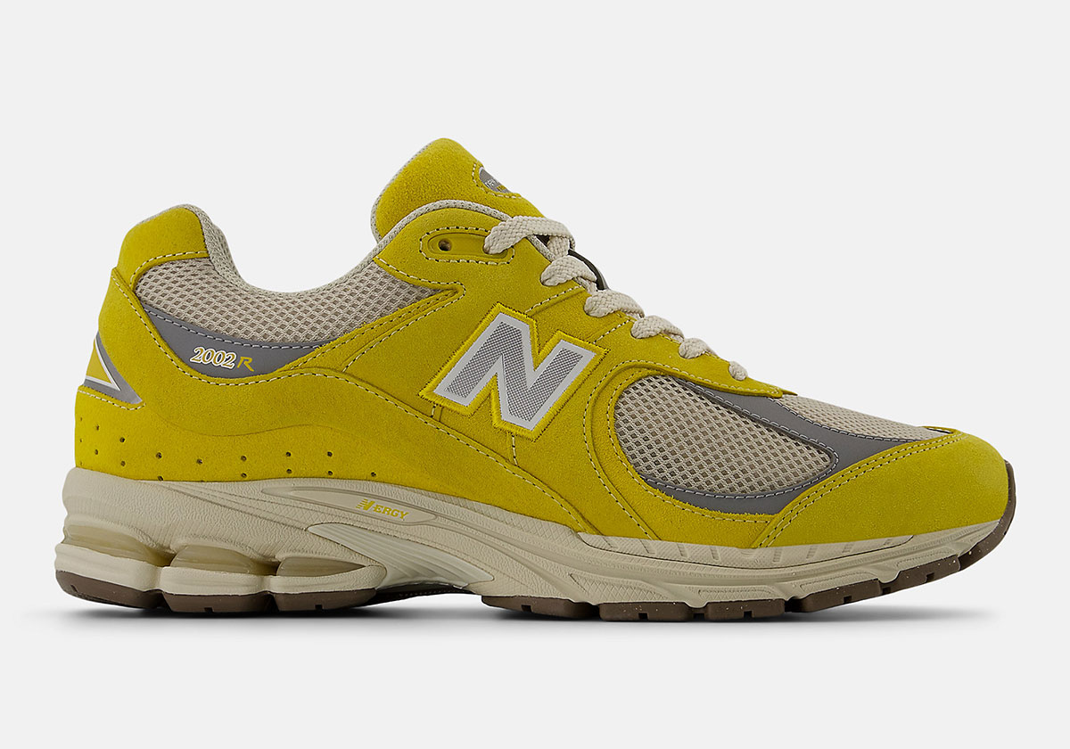 New Balance 2002r Yellow Suede U2002rt 3