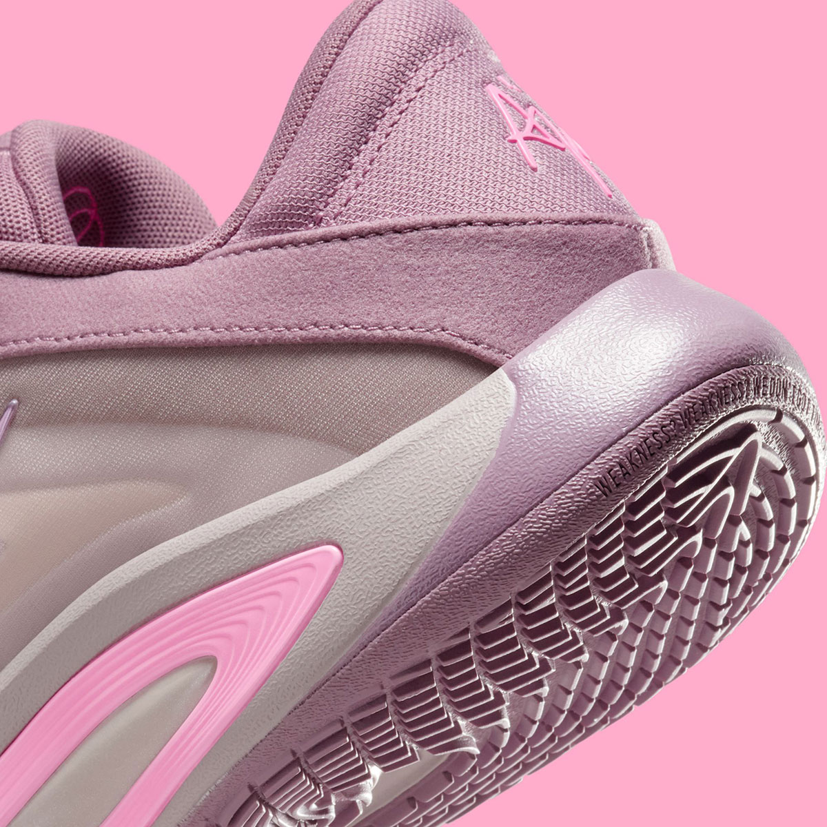 Nike A One Dog Mom Fz8605 501 8