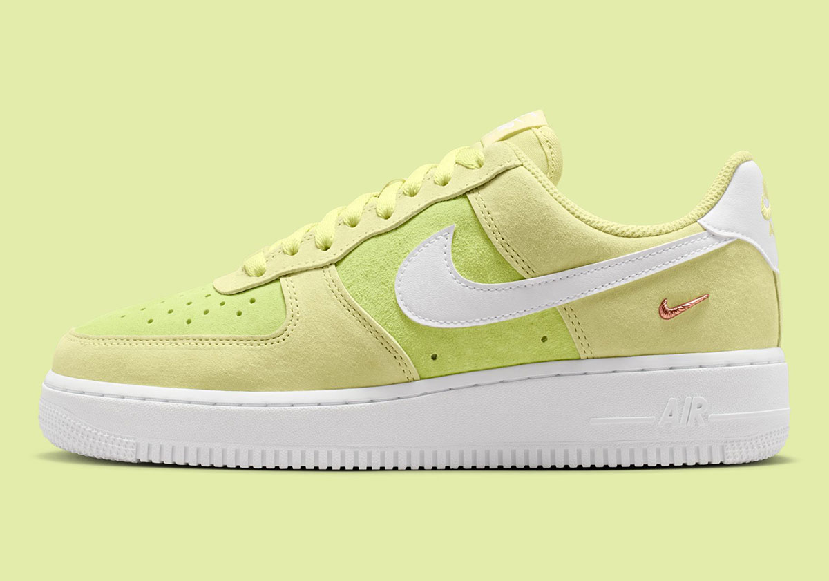 Nike Air Force 1 Low Fennel Lime Ice Metallic Gold Iq9964 300 1