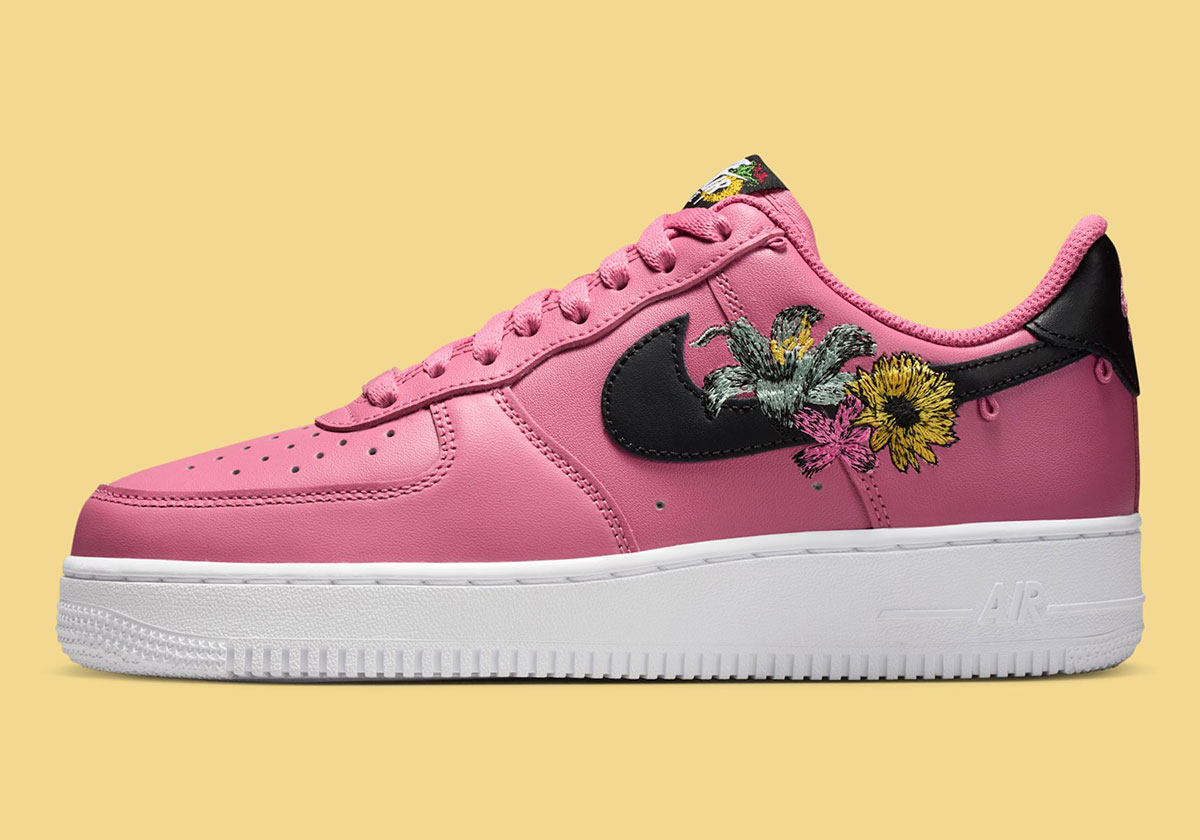 Nike Air Force 1 Low Now Accepting All Flowers Ib6644 600 1