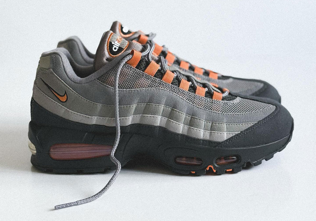 Nike Air Max 95 "Hot Curry" Sample Surfaces Ahead Of 2026
