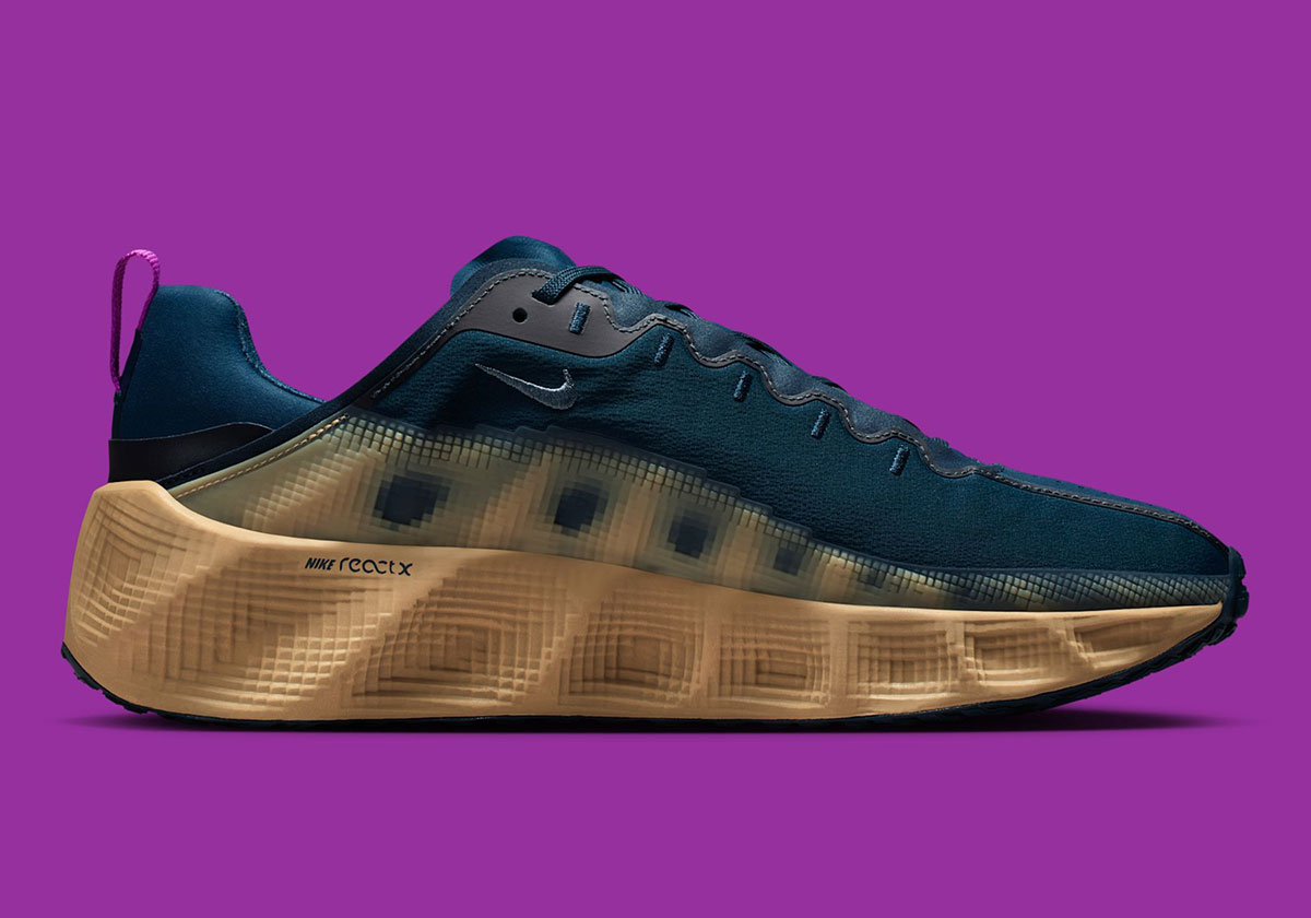 Nike Ava Rover Armory Navy Parachute Beige Vivid Purple Dx4215 404 3