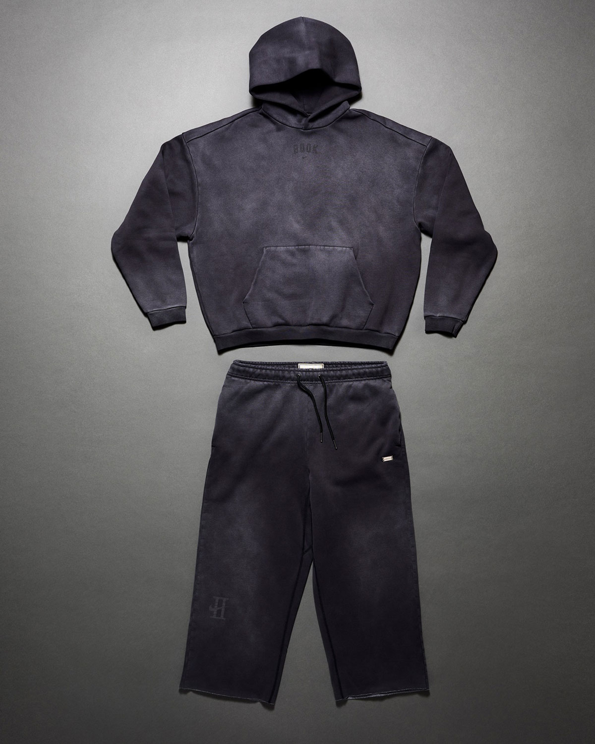 Nike Book 2 Apparel 4