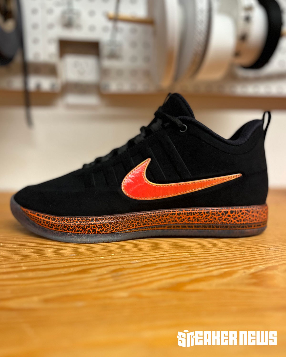 Nike Book 2 Rising 5