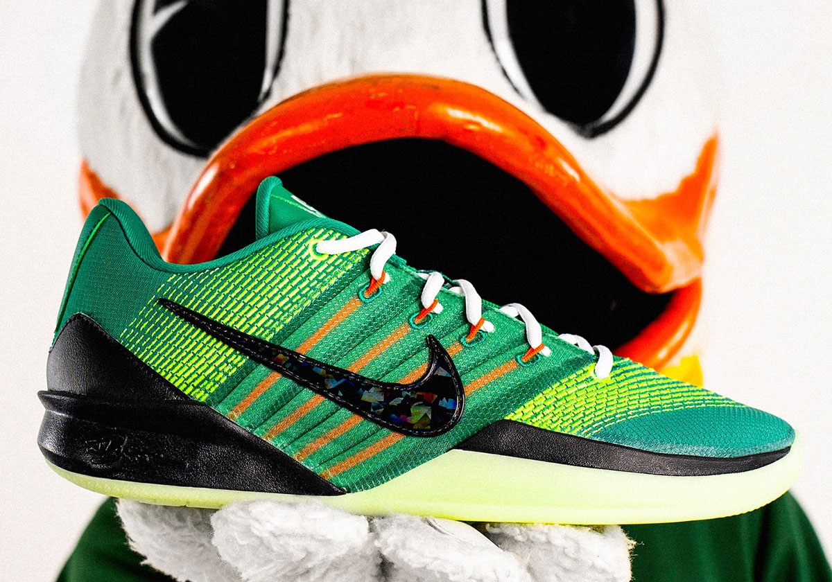 The Oregon Duck Cooks Up His Own Nike Sabrina 3