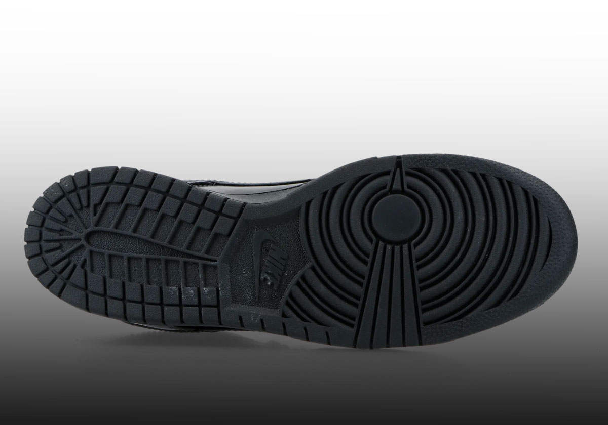 Nike Dunk Low Dress Shoe Iq3342 001 2