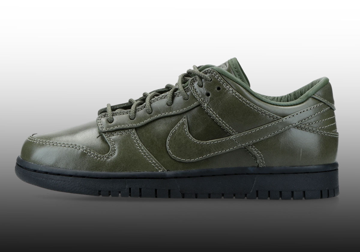 Nike Dunk Low Dress Shoe Iq3342 300 3