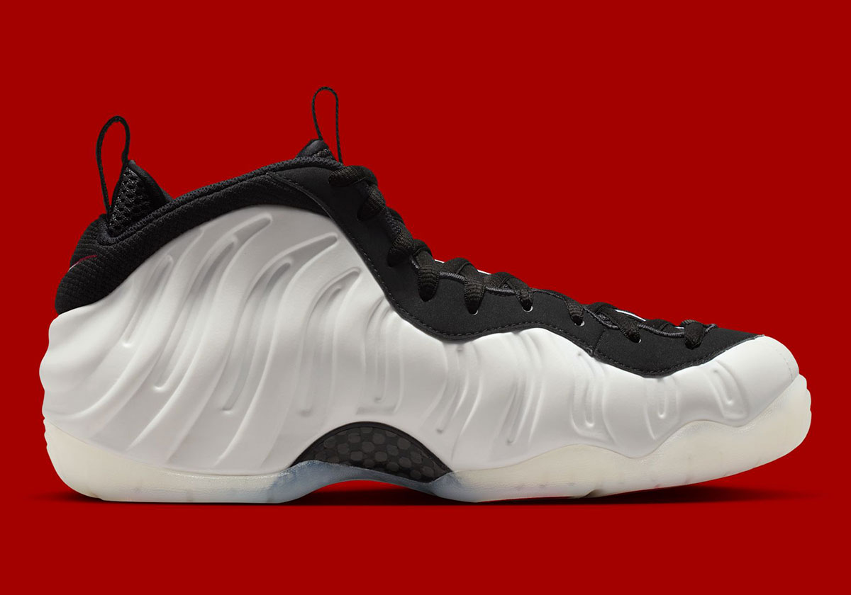 Nike Foamposite Pearl 11